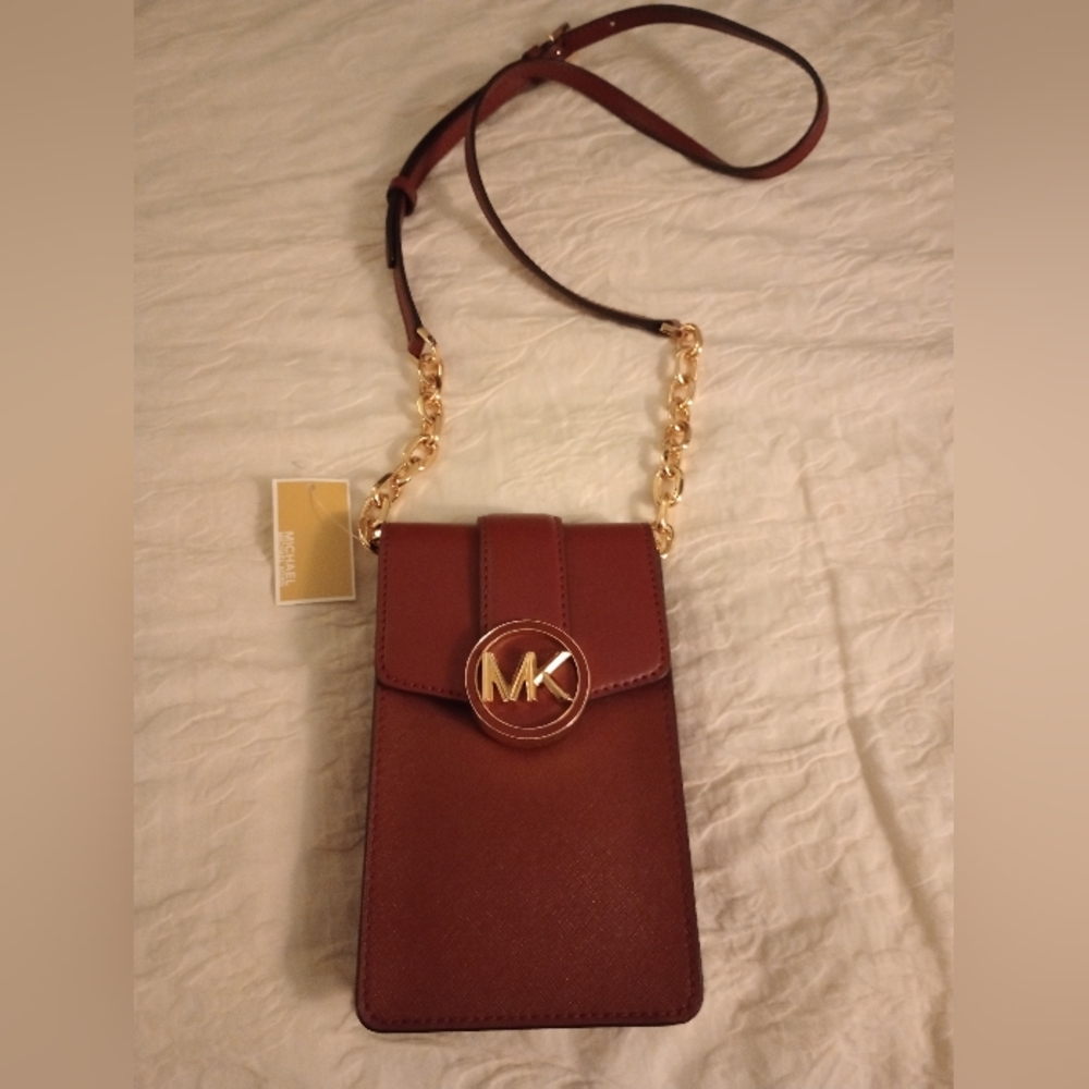 Michael Kors small phone bag